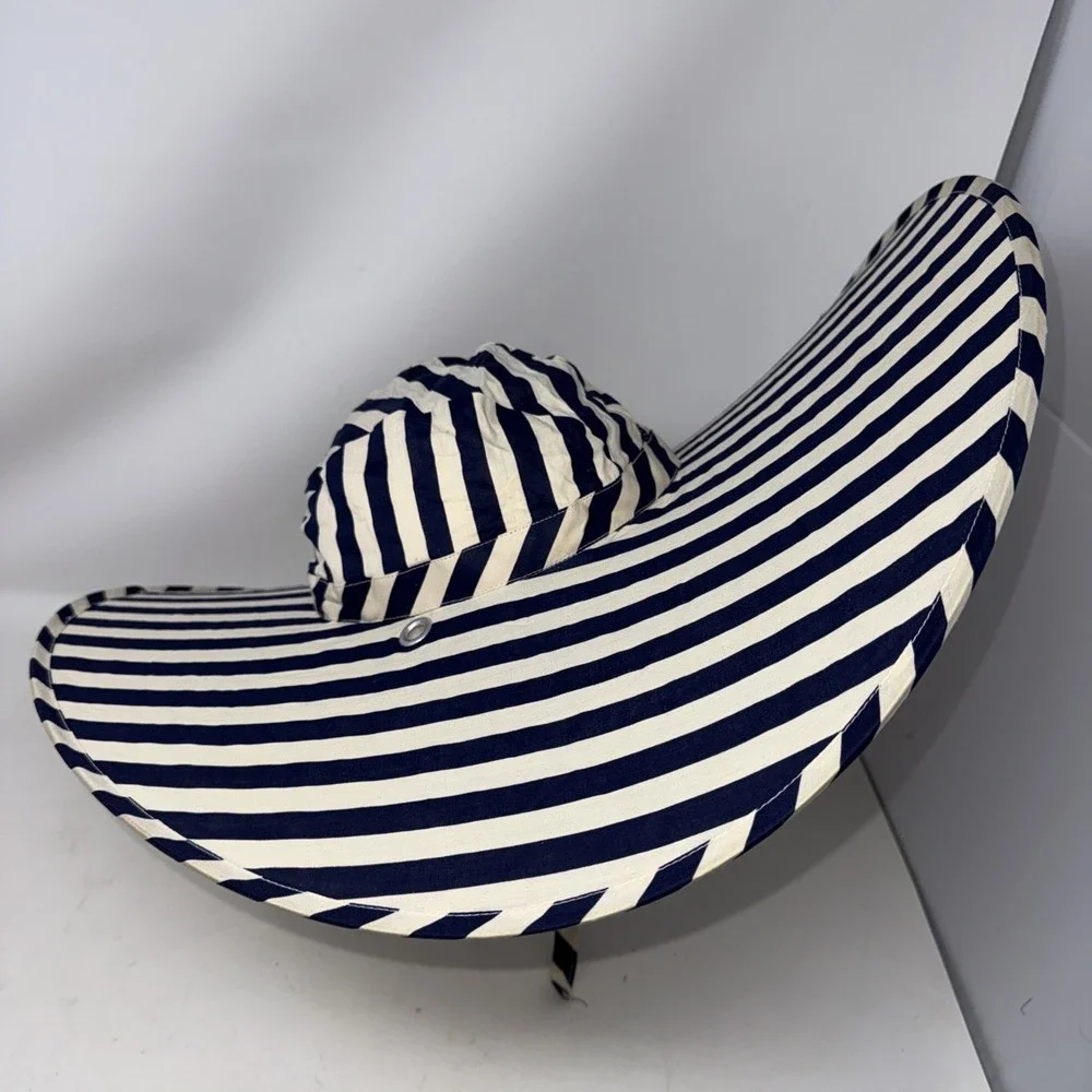 Vintage Wonderful Hat Women's Blue White Wide Brim Sun Beach Fold Up Pouch Read